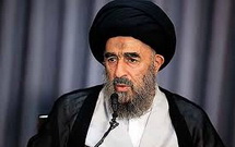 آنکه برای امام حسین(ع) سینه بزند اما از قرآن غافل باشد اشتباه میکند آنکه برای امام حسین(ع) سینه بزند اما از قرآن غافل باشد اشتباه میکند