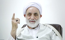 متاسفانه در برخی از محافل مذهبی بیش از حد زیاده روی می‌شود