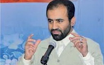 مداحی و حماسه سرایی دو مقوله متفاوتند مداحی و حماسه سرایی دو مقوله متفاوتند