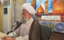 دانشگاهيان درسهاي عاشورا را به جامعه انتقال دهند