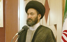 مناسک عزاداری حاوی پیام عاشورا باشد/ پرهیز از دروغ در مداحی