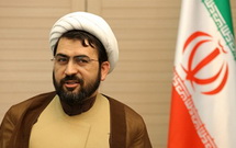 اگر شعر در خدمت بیان حقیقت عاشورا نباشد، دزد قلوب مردم است اگر شعر در خدمت بیان حقیقت عاشورا نباشد، دزد قلوب مردم است