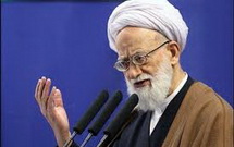 زیارت امام حسین(ع) باید در انسان اثر فکری بگذارد/ اربعین یک شعار دینی است