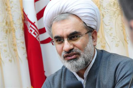 ذاکران اهل‌بیت(ع)، یکی از ارکان مقابله با نفوذ فرهنگی/ مداحی تخصصی شود