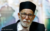 با «سین سین کردن» کسی مداح نمی شود/ استاد باید به شاگرد سخت گیری کند