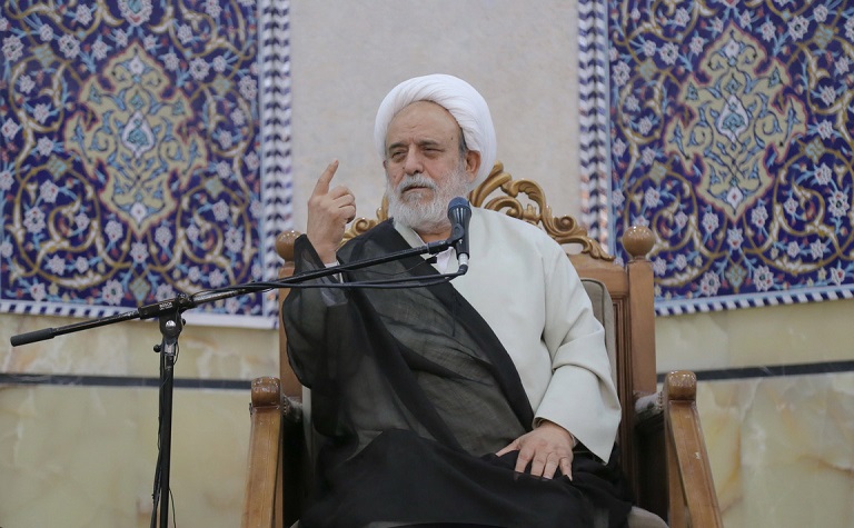 استاد انصاریان:پای صحبت هر منبری و هر مداحی نروید استاد انصاریان:پای صحبت هر منبری و هر مداحی نروید