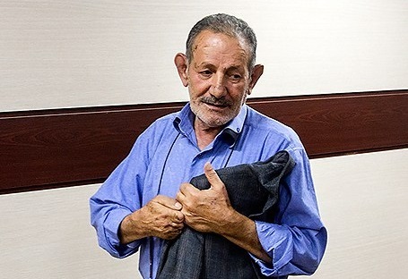 استاد ده بزرگی: استفاده مداحان از اشعار آئینی كم است