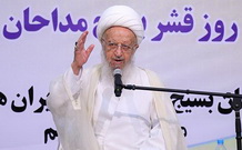 اخلاق، احکام و عقاید اسلامی را در هیئت ها ترویج کنید/ آهنگ ها و ریتم های موهن بکار نرود