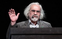 پیامبر(ص) شعر را یک حربه کارآمد و یک رسانه قوی برای تبلیغ دین می‌دانستند