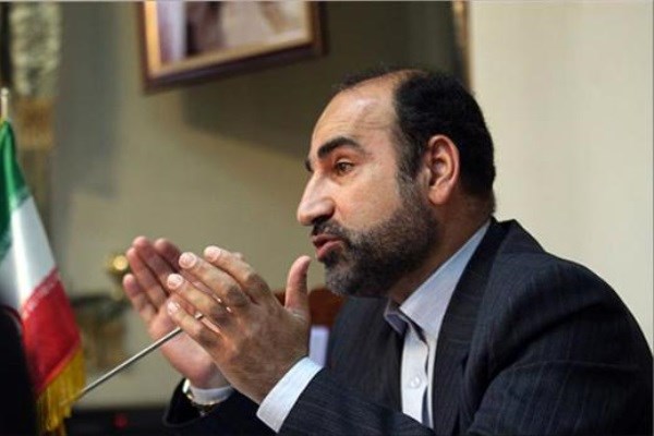 محمدرضا سنگری: عاشورا آبشخور اندیشه و عزت ماست