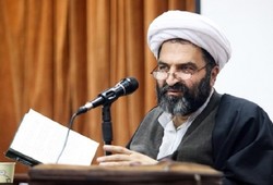 محمد سروش محلاتی: در منبرها هم مطالب ضعیف و غیر واقعی گفته می‌شود