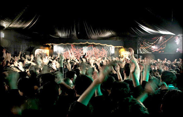 عزای حسینی با رنگ و بوی سیاسی یا جناحی