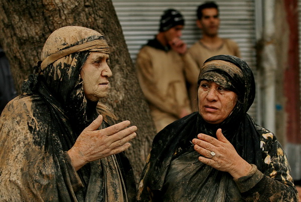 از سوگ سياوش تا نخل‌گرداني