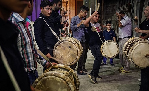 نوای سنج، آوای دمام؛ روایتی از سوگواری شب عاشورا در بوشهر