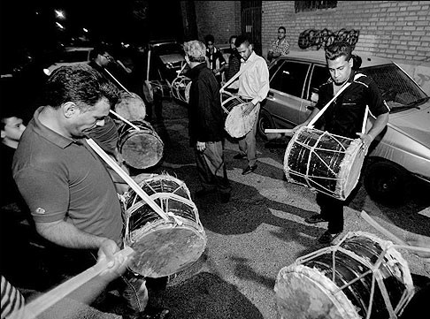 در سوگ موسیقی عزا