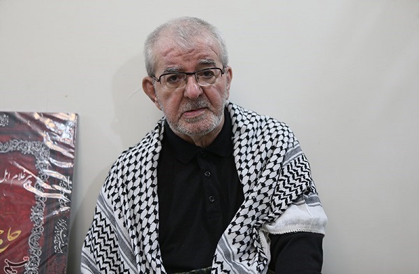 مداحی که ۱۱ سال بر تخت بیماری است/ برای شهرت نمی‌خواند و در قید و بند پاکت‌ گرفتن نبود