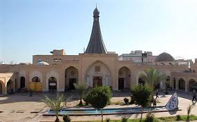 اثر زبان فارسی در اشعار دعبل