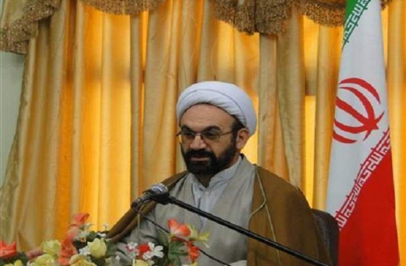 تقویت ادبیات آئینی سبب کاهش آسیبهای مراسم عزاداری میشود تقویت ادبیات آئینی سبب کاهش آسیبهای مراسم عزاداری میشود