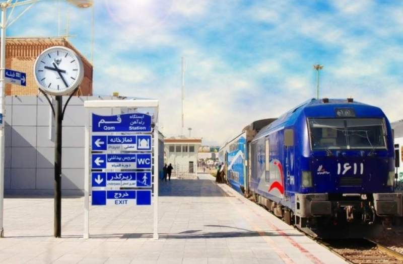 قطار قم - کربلا با بهسازی زیرساختهای عراق حرکت می کند قطار قم - کربلا با بهسازی زیرساختهای عراق حرکت می کند