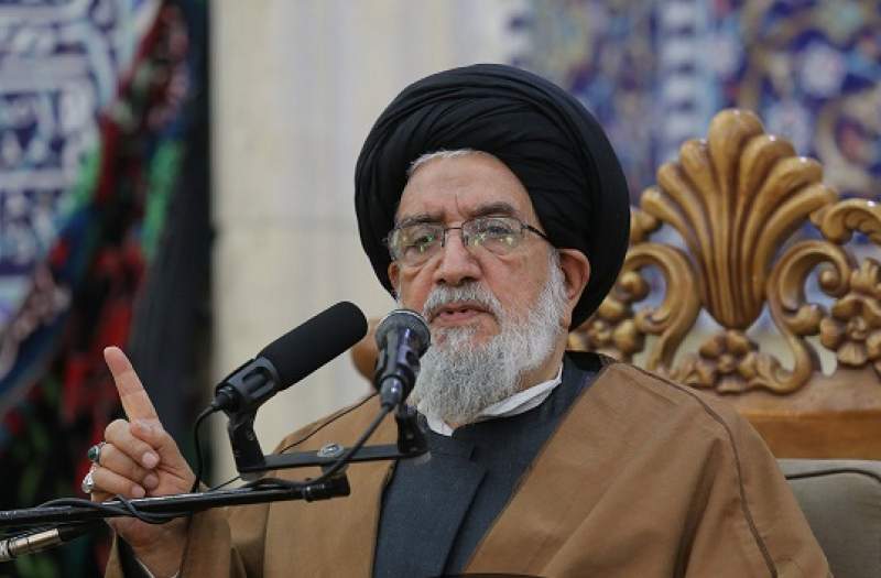 صالحی خوانساری: عزت طلبی و دوری از ذلت مهم‌ترین درس عاشوراست