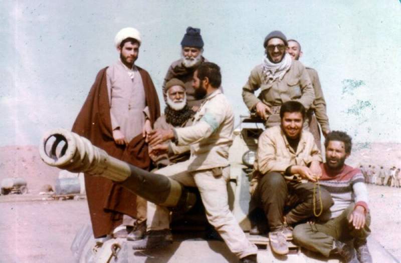 این مداحان، عزیزترین کسان‌شان را تقدیم انقلاب کردند+عکس