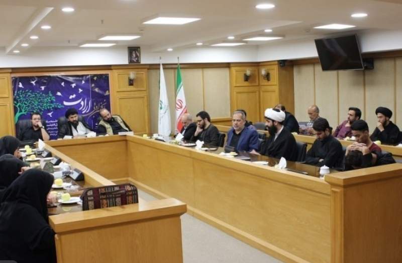 نقد شعر؛ نوعی هنر است نقد شعر؛ نوعی هنر است