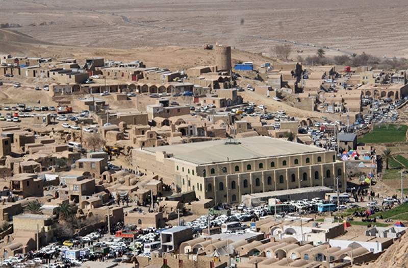 اجتماع بزرگ عزاداران دهه آخر صفر در روستای تاریخی توت اردکان