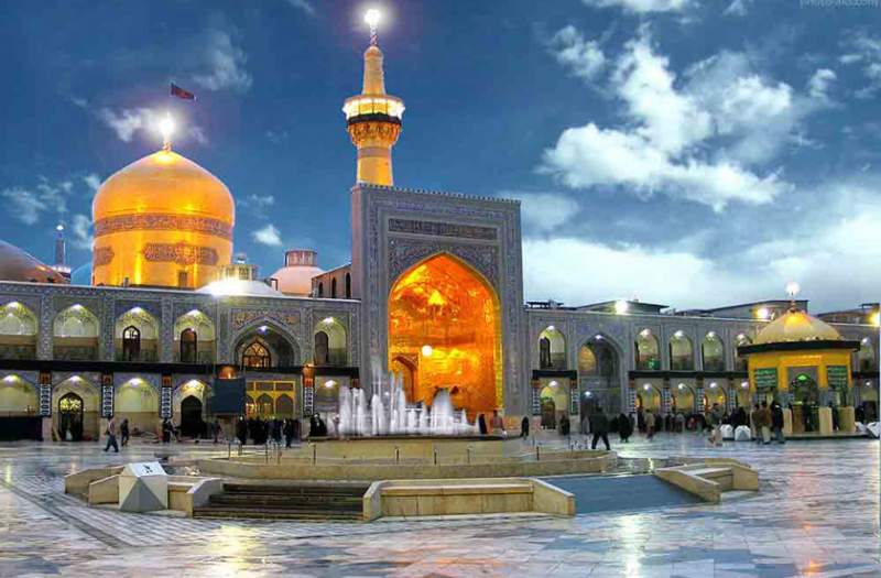 هویت سیاسی شیعه مدیون امام رضا(ع) است
