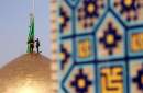 پرچم گنبد و پوش ضریح امام رضا(ع) تعویض شد