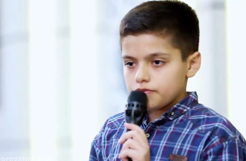 برای اولین بار پیش حاج محمود کریمی مداحی کردم