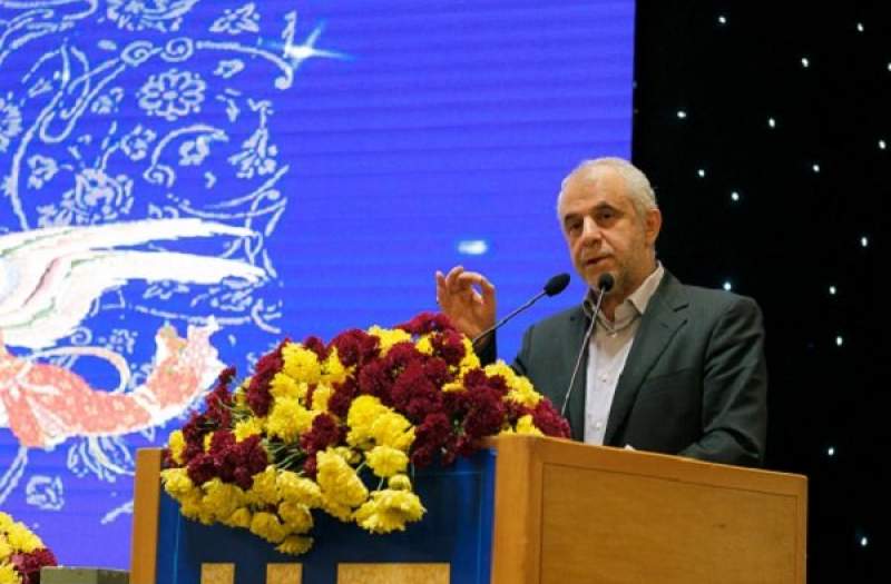 وحدت حول محور محبت پیامبر(ص) ریسمان محکمی برای مسلمانان است وحدت حول محور محبت پیامبر(ص) ریسمان محکمی برای مسلمانان است