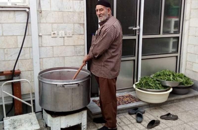 آشپزی می‌کنم؛ فقط با یک صلوات