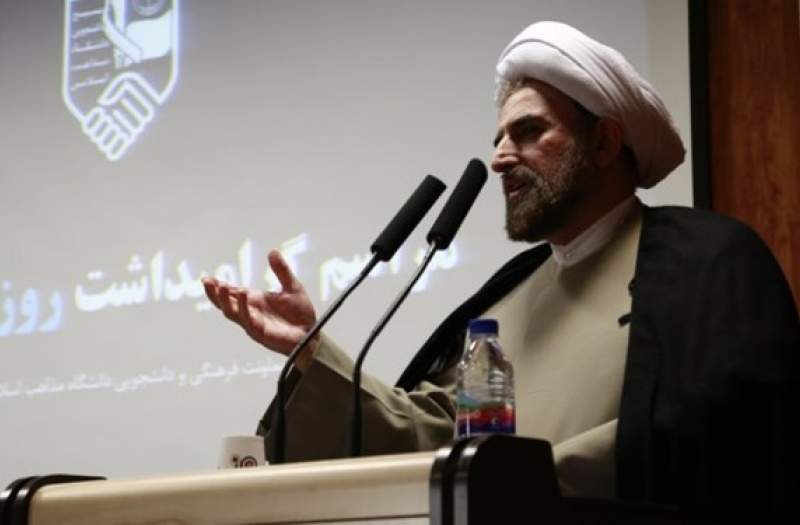 باید روش پیامبر(ص) را در برخورد با مسلمانان و غیر مسلمانان الگو قرار دهیم باید روش پیامبر(ص) را در برخورد با مسلمانان و غیر مسلمانان الگو قرار دهیم