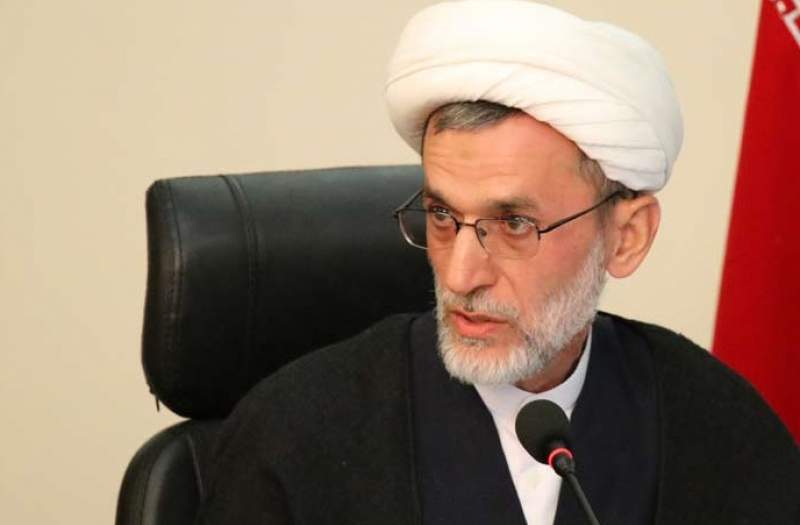 تاکید افراطی بر عزاداری، جوانان را از اسلام فراری می دهد تاکید افراطی بر عزاداری، جوانان را از اسلام فراری می دهد