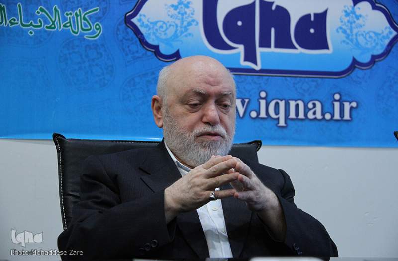 استادولی: ترجمه قرآن بدون توضیح کارایی ندارد