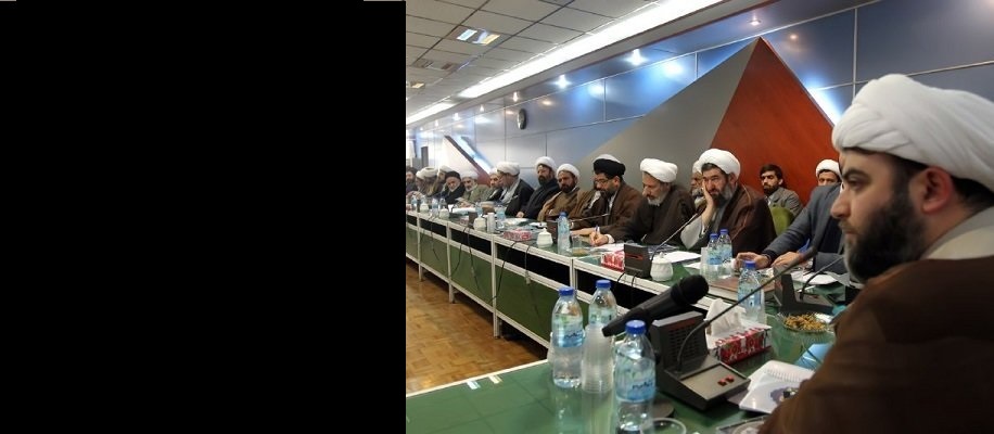 اجتناب از پراکندگی در حوزه تبلیغ/ جدیت در اجرای برنامه‌های انقلابی