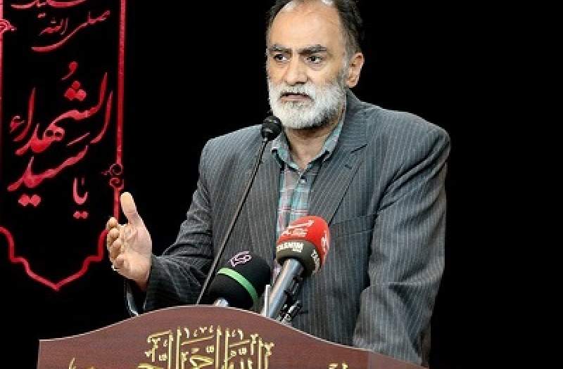 اعتراض شدید یک مداح به استفاده از رقصنور در یک هیات اعتراض شدید یک مداح به استفاده از رقصنور در یک هیات