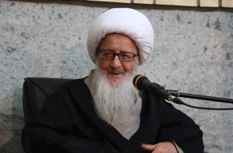 آیتالله وحیدخراسانی: هیئات مذهبی را برای احیای شعائر یاری کنید آیتالله وحیدخراسانی: هیئات مذهبی را برای احیای شعائر یاری کنید