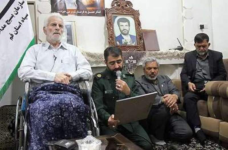 تجلیل از مداح پیشکسوت قمی به همت بسیج مداحان