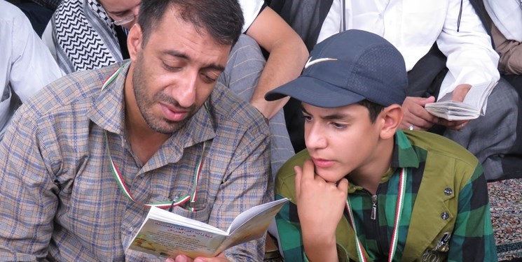 دعای کمیل و ندبه هیأت رزمندگان در کربلا و حرم امام خمینی طنین‌انداز می‌شود