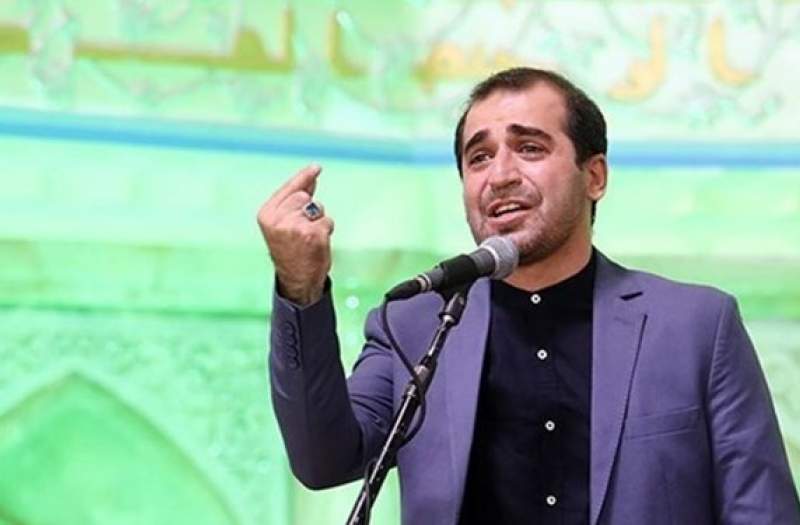 شاعران به عشق امام رضا(ع) شعرخوانی می‌کنند