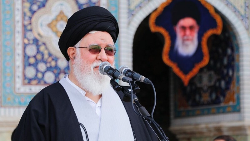 زیارت موثرترین ابزار توسعه معارف دینی است