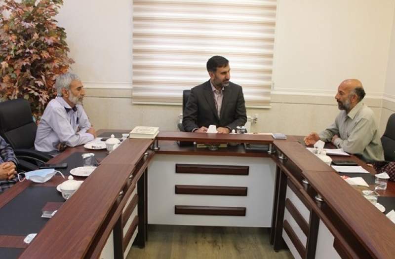 هیئت‌های مذهبی محور وحدت باشند