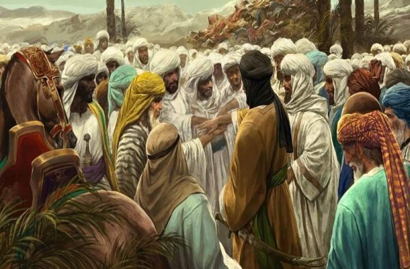 نصب نقاشی حسن روح‌الامین بر دیوارهای باب قبله حرم علوی